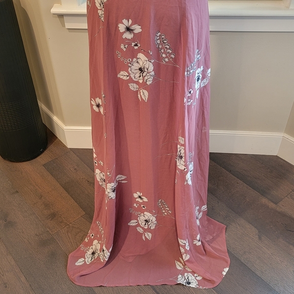 Express Maxi Dress - Picture 6 of 6